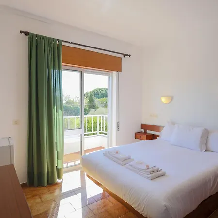 Residencial Campo-mar By Umbral