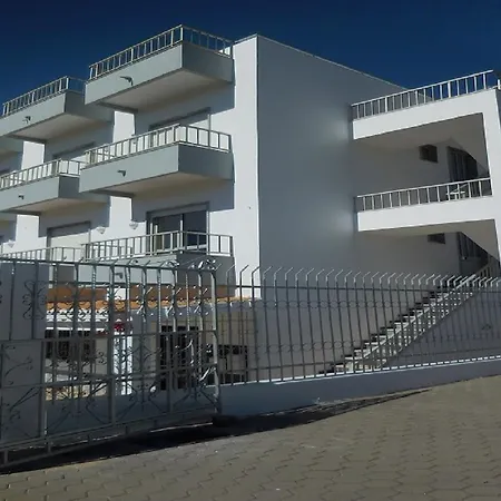 Гостьовий будинок Residencial Campo-mar By Umbral Портіман